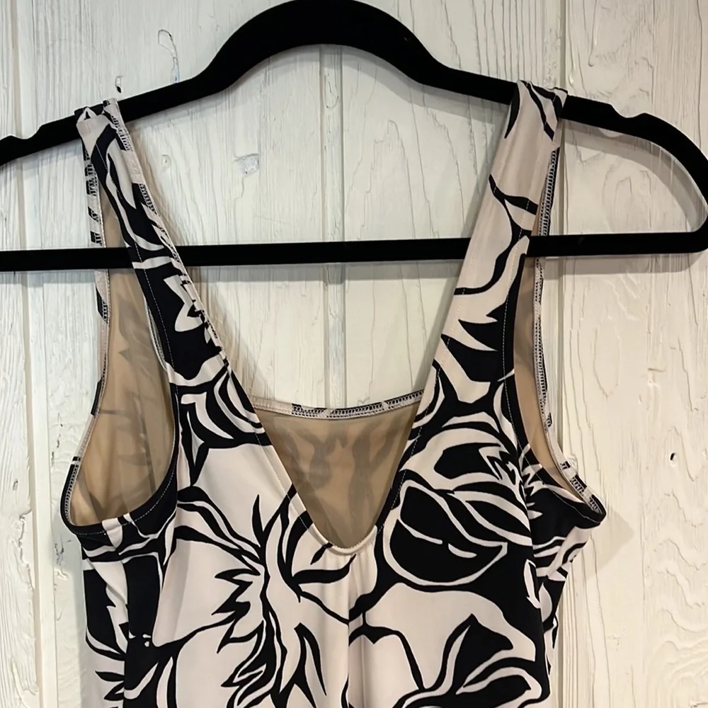 VICTORIA’S Secret Swimsuit, Size 12